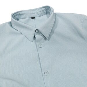 LULULEMON Men's Size XS/S Light Blue Airing Easy Short Sleeve Button Down Shirt